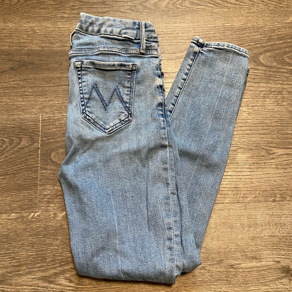 MOTHER Blue Skinny Jeans with Classic Style size 25